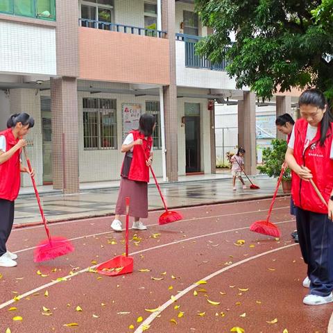静校除蚊，守护“净”土——暑期教师志愿者校园灭蚊行动