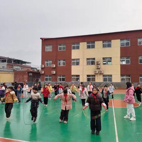 洛阳市龙门锦鲤学校“五育课程”2024-2025学年第二学期花样跳绳社团工作总结