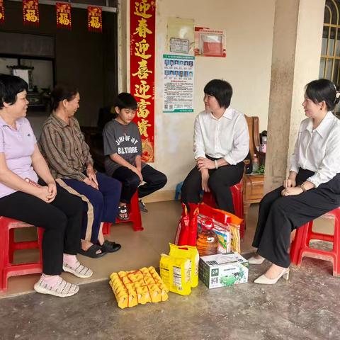 县妇联联合隆广镇妇联开展困难儿童慰问活动