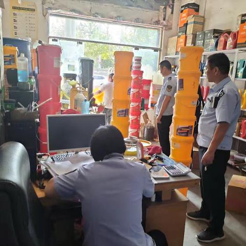 高陵区市场监督管理局综合执法 大队联合长城润滑油厂家检查润 滑油经销部