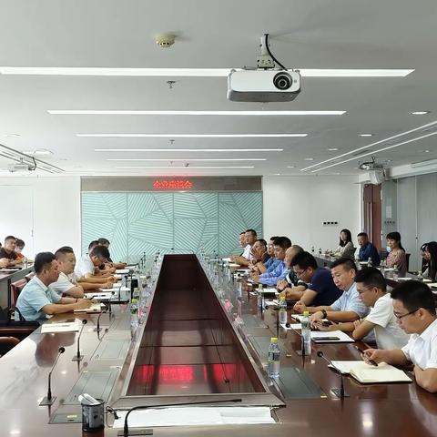 冯本彦副市长在洋浦召开“政企同心谈”企业座谈会