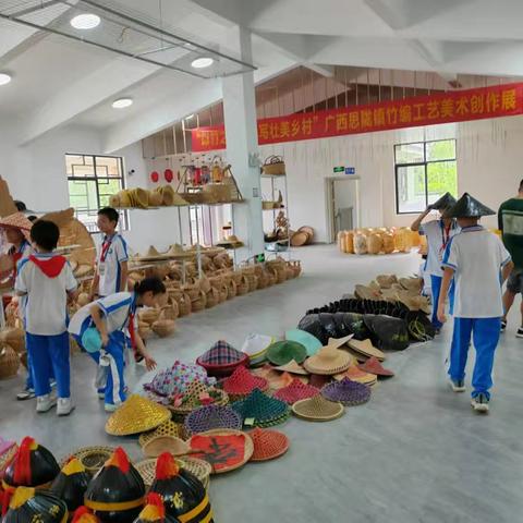 喜悦托管中心带小朋友们走进竹编世界，探索非遗文化，体验生活，成就未来！