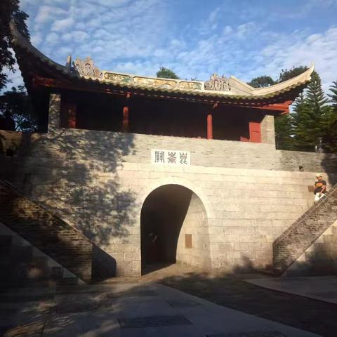 喜悦托管中心带小朋友们走进竹编世界，探索非遗文化，体验生活，成就未来！ 探秘昆仑关：穿越历史硝烟，感悟不朽精神！