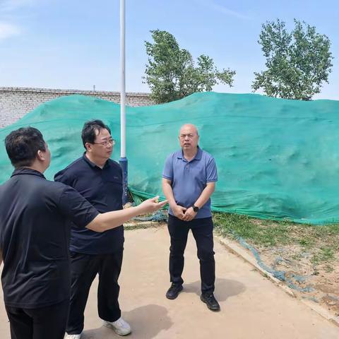筑牢全局安全防线 护航企业安全发展——综合行政执法局安全生产专项检查纪实