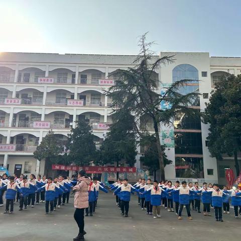 体音美全面发展，多元评价促“双减”——淅川县第九小学教育集团总校区进行体音美素养测评活动