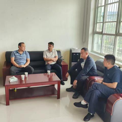 壶关县司法局领导﻿调研 ﻿店上镇淙上村