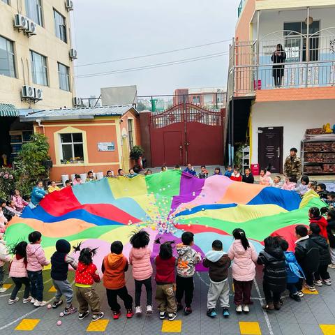 领凡福禄贝尔幼儿园中四班精彩回顾