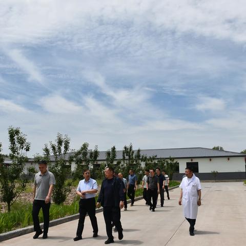 山西省精神卫生防治中心领导、专家 莅临大同恒奇精神病医院调研指导工作