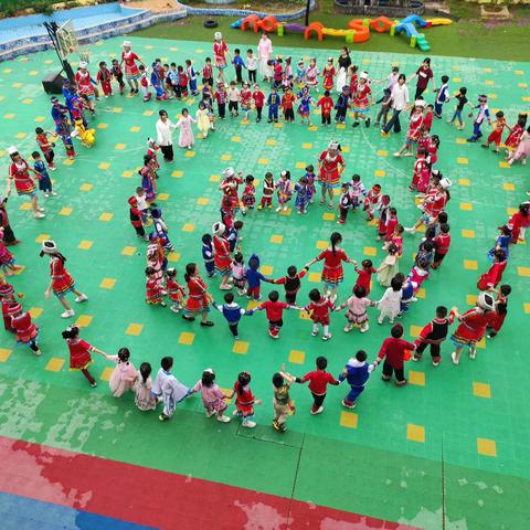 🌈 🌸 携子之手，共同成长🌸 ——名欢幼儿园2024年春季期招生中！