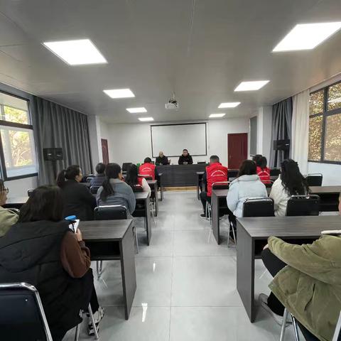 许昌市退役军人事务局联合西关办事处开展老兵宣讲、法律援助进基层志愿服务活动