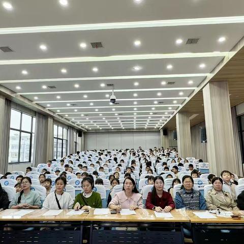 诗韵舞动指尖，童声飞扬经典——横峰县实验小学二年级古诗手势舞风采大赛