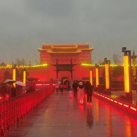 “灯火暖长安 龙启中国年”一2024年西安城墙灯会掠影