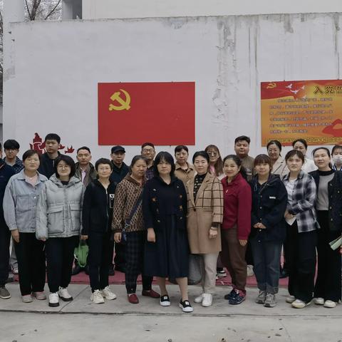 军垦文化培训 吸引众多才俊 一一军垦文化人才培训班学员参观军垦文苑展厅并组织座谈会有感