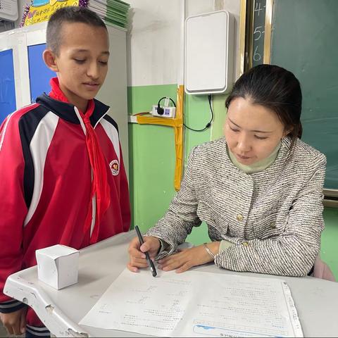 长长的路   慢慢地走 ——和静县第九小学专业成长之路