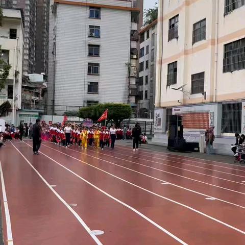 鼓韵少年，赛场逐光——县西小学四（7）班第三十八届校运会