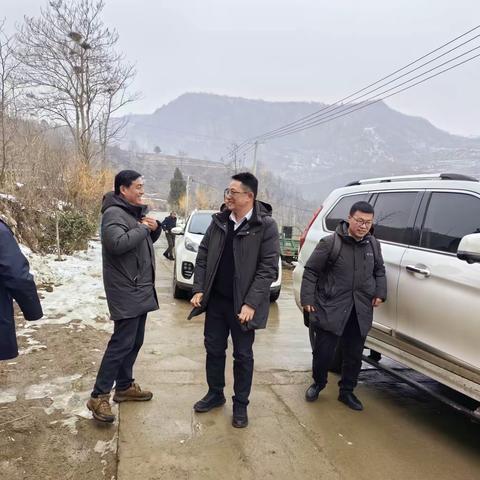 文永峰到中国电信河南公司定点帮扶村开展春节调研慰问活动