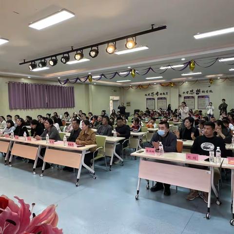 家校社协同联动 共筑恒韵农圃——金碧新城社区携手恒新小学开展家校社共育活动
