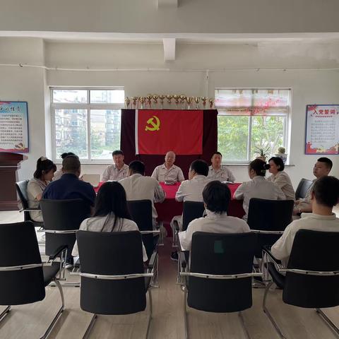 双鞍集团中厚板公司召开六月份厂级安全生产例会