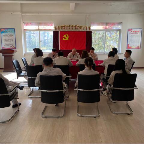 双鞍集团中厚板公司召开十月份厂级安全生产例会