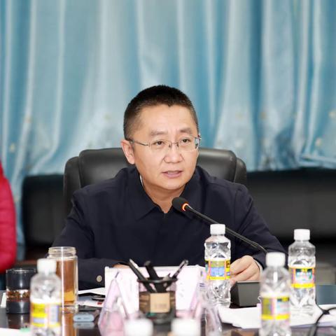 县长唐守兵主持召开临高县城市更新工作领导小组2023年第8次工作调度会