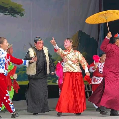 古村庙会绽非遗新彩 地灯秧歌传乡土神韵——汾西省级非遗地灯秧歌圪台头村展演尽显“舞·乐·俗”三重魅力