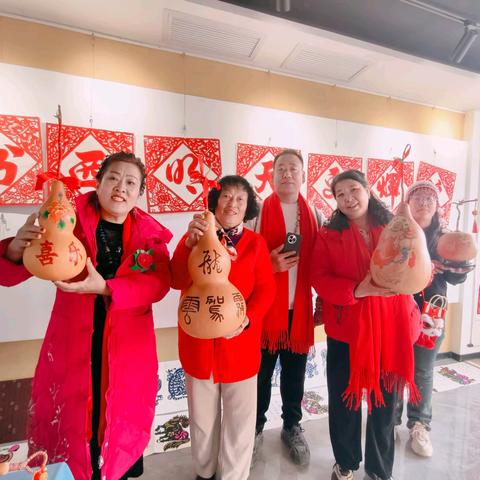 骏马迎春添年味 非遗焕彩贺双节 ——汾西县非遗展在党群服务中心启幕