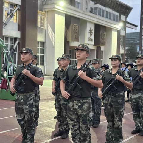 大力弘扬宪法精神 建设社会主义法治文化 --海口山高中学2023宪法宣传周主题活动纪实