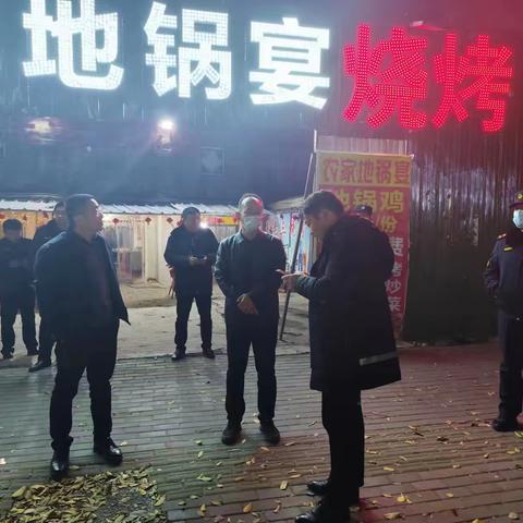 市环委办持续开展大气污染防治夜间专项督查