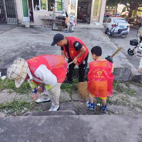 鲍七村“红动塘下，美丽我家”全域环境卫生整治活动