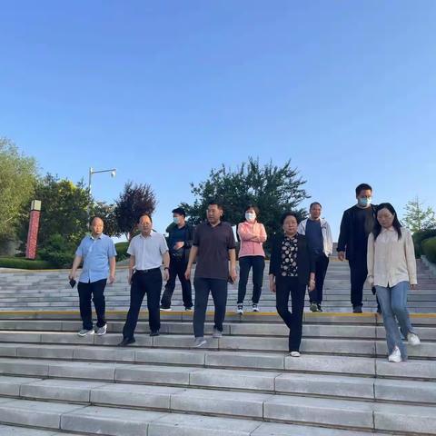 黄河公园管理处夏季修剪工作：提升修剪水平   打造诗意美景