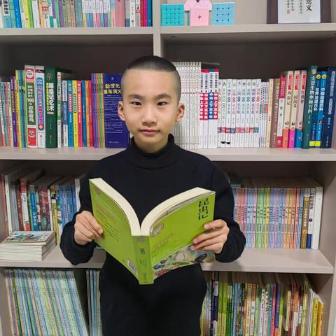 [党建+德育]书香润心田 阅读伴成长一一上饶市实验小学“书香少年”三6班娄江智学