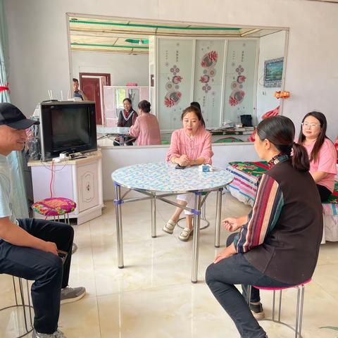 “家校共联 助力中考”—茫汗中学初三年级考前家访纪实