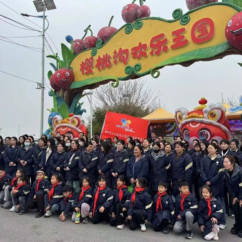 全学科融合探秘自然——二七区长江东路小学教育集团开展"向天地要学问"主题教研活动