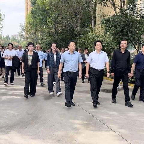 【三提三争 创新提升】房镇镇召开物业服务高品质提升推进会