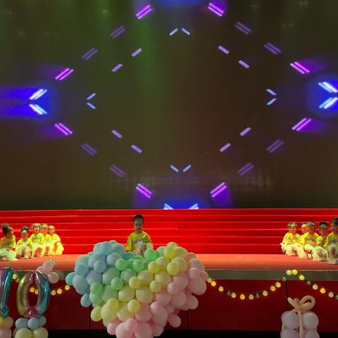 雪雪老师的简篇