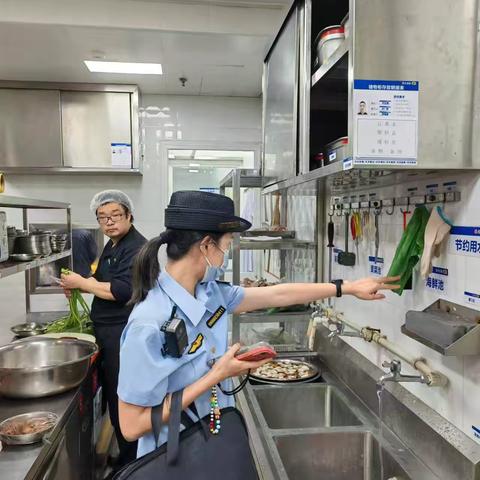 半淞园路市场所顺利完成2024年度黄浦区养老餐饮服务食品安全专项抽查工作