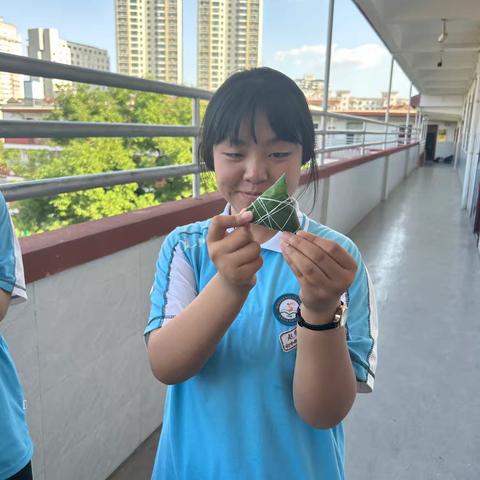 浓浓端午情  悠悠粽叶香 ——渭城区民生路学校端午节文明实践活动