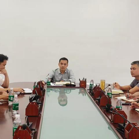 群英乡召开新一轮强降雨防范工作部署会