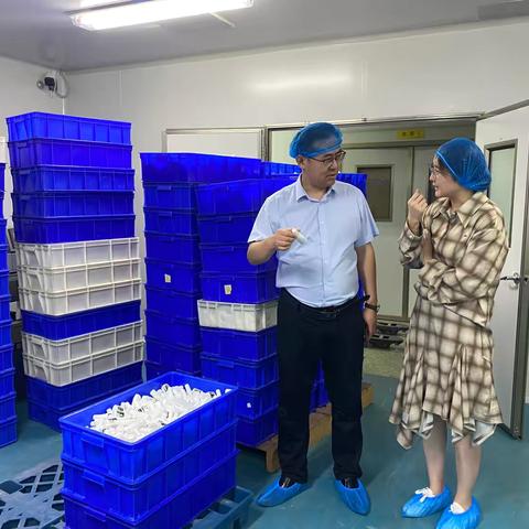 威海市商业银行济南章丘支行 积极开展“星海计划&金惠工程” 金融知识伴你行宣传活动