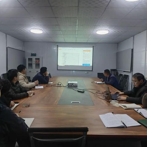 落实《双重预防体系管理》建设，加强全员安全生产责任