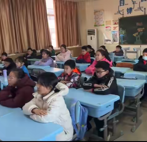 春日的暖意 新学期的希翼