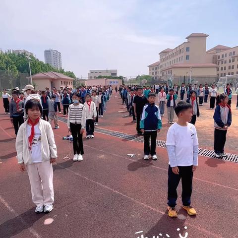 在阳光里做个快乐的少年