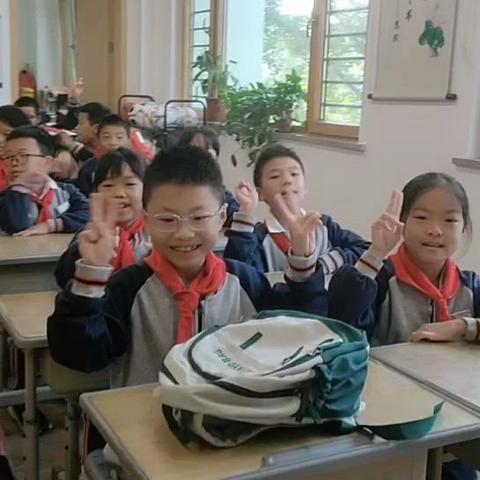 探索未知龙川小学三（7）东阳木雕小镇研学