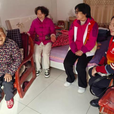 情暖高龄群体 打造“幸福家园” ——高渠社区“敬老月”志愿活动温情启幕