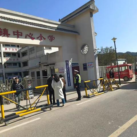 “排查安全隐患 构筑平安校园”——葛仙山镇开展辖区校园安全检查