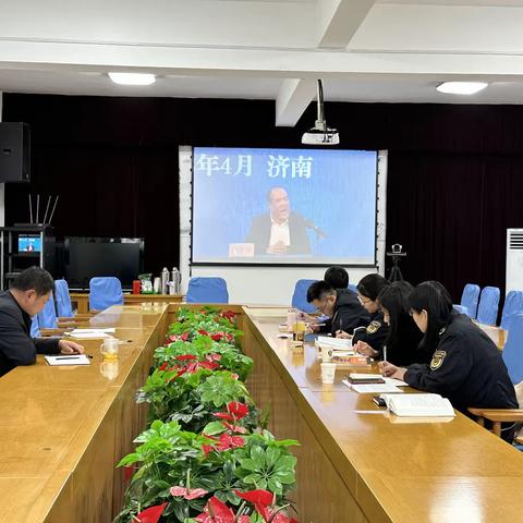 【百脉阅享】区市场监管局读书小组收听收看全省基层理论宣讲骨干培训班