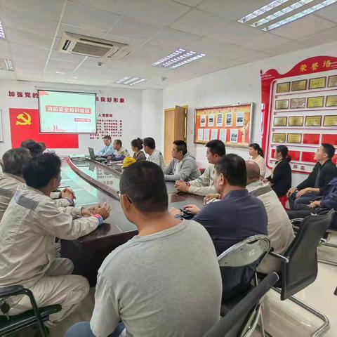党建引领筑防线 消防共建保安全——马村作业区行政党支部与现操党支部联合开展消防安全主题党日活动