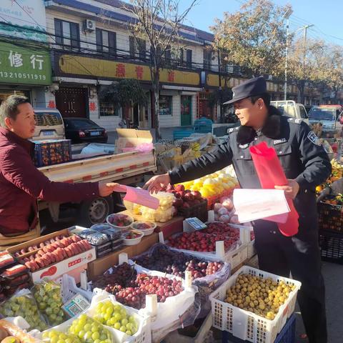 党家派出所社区大集商铺开展禁毒宣传活动