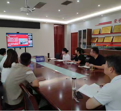 灞桥区退役军人事务局组织系统干部线上参加“学业务 强能力 优服务”大讲堂活动