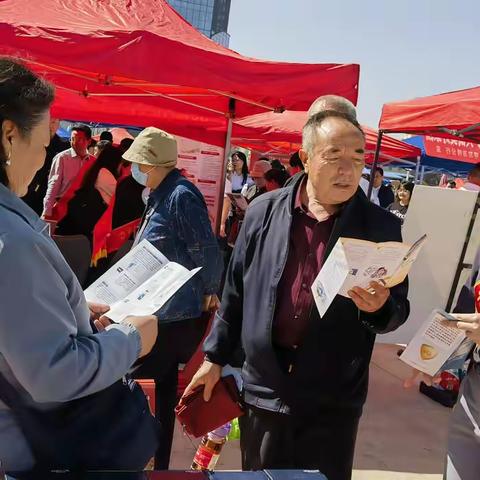 招商银行如意支行开展“存保十年 守护万家”宣传活动